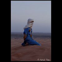 Q04128_11D5359
